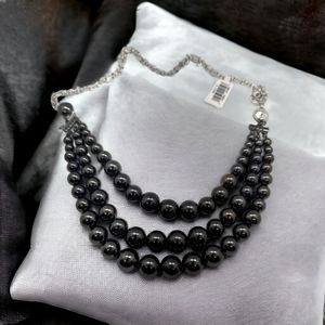 Bob beaded necklace